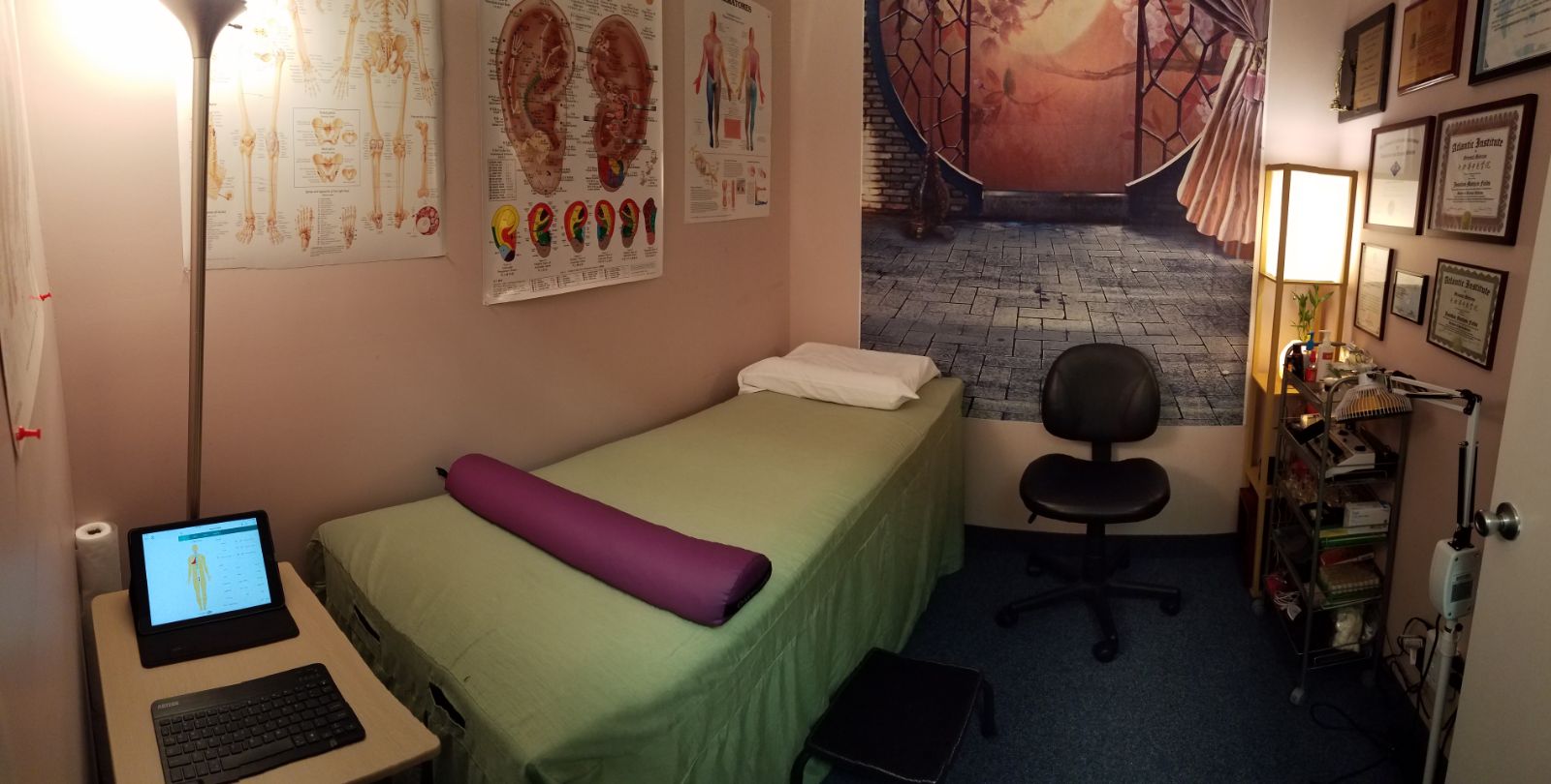 Acupuncture Coconut Creek Treatment Room